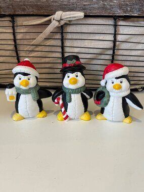Christmas Set Of 3 Holiday Penguin Figurines With Santa Hats Scarf & Accessories